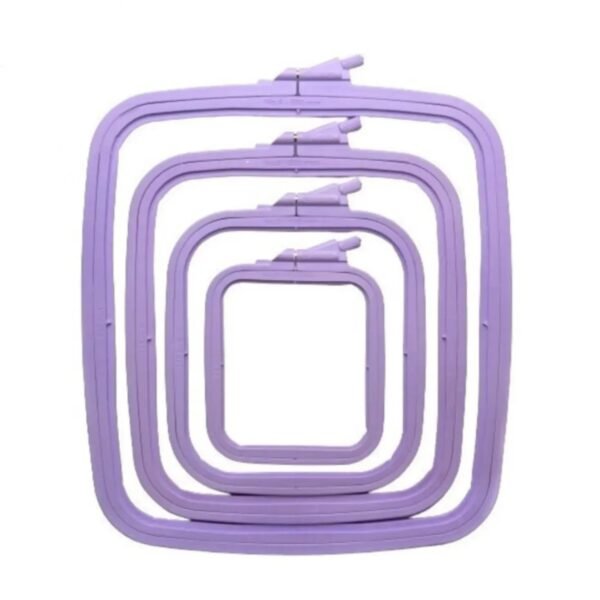 plastikinis siuvinėjimo lankelis violetinis